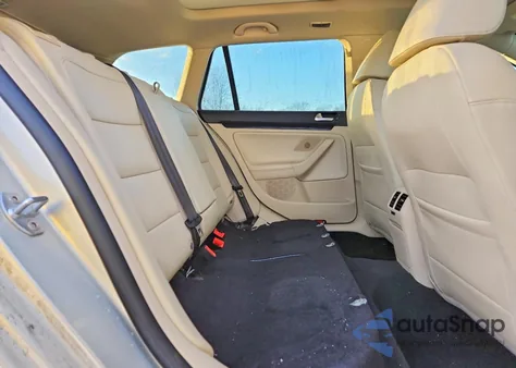 2011 Volkswagen Jetta Tdi z USA, uszkodzony, nr VIN 3VWPL7AJ9BM609042